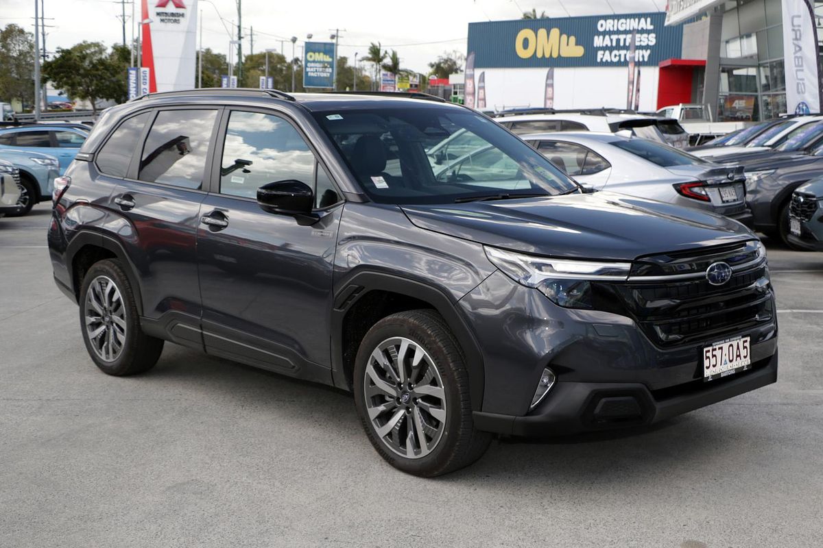 2025 Subaru Forester Hybrid Touring S6
