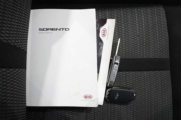 2020 Kia Sorento S MQ4