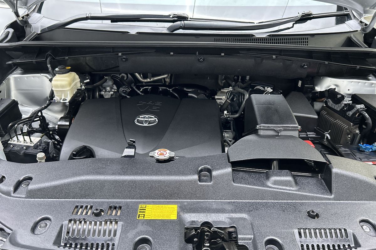 2018 Toyota Kluger GX GSU50R