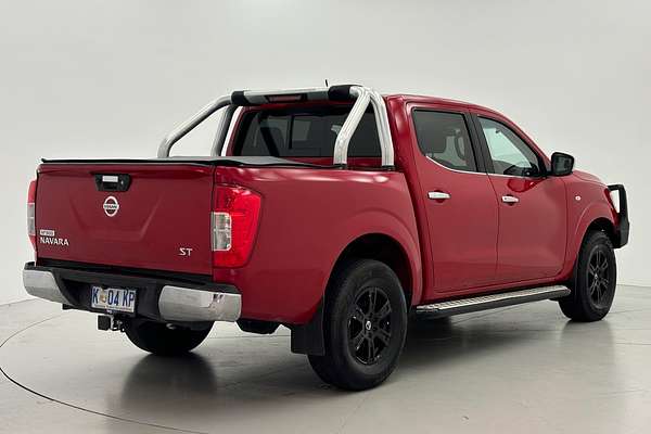 2015 Nissan Navara RX D23 Rear Wheel Drive
