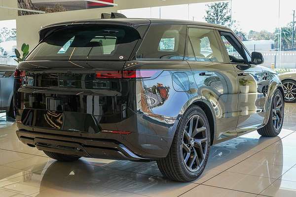 2025 Land Rover Range Rover Sport D300 Dynamic SE L461