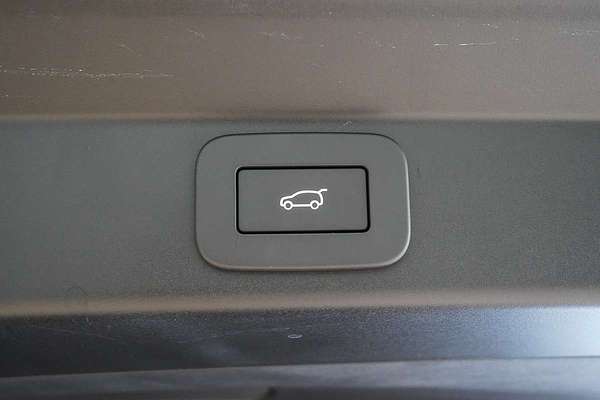 2025 Land Rover Range Rover Sport D300 Dynamic SE L461