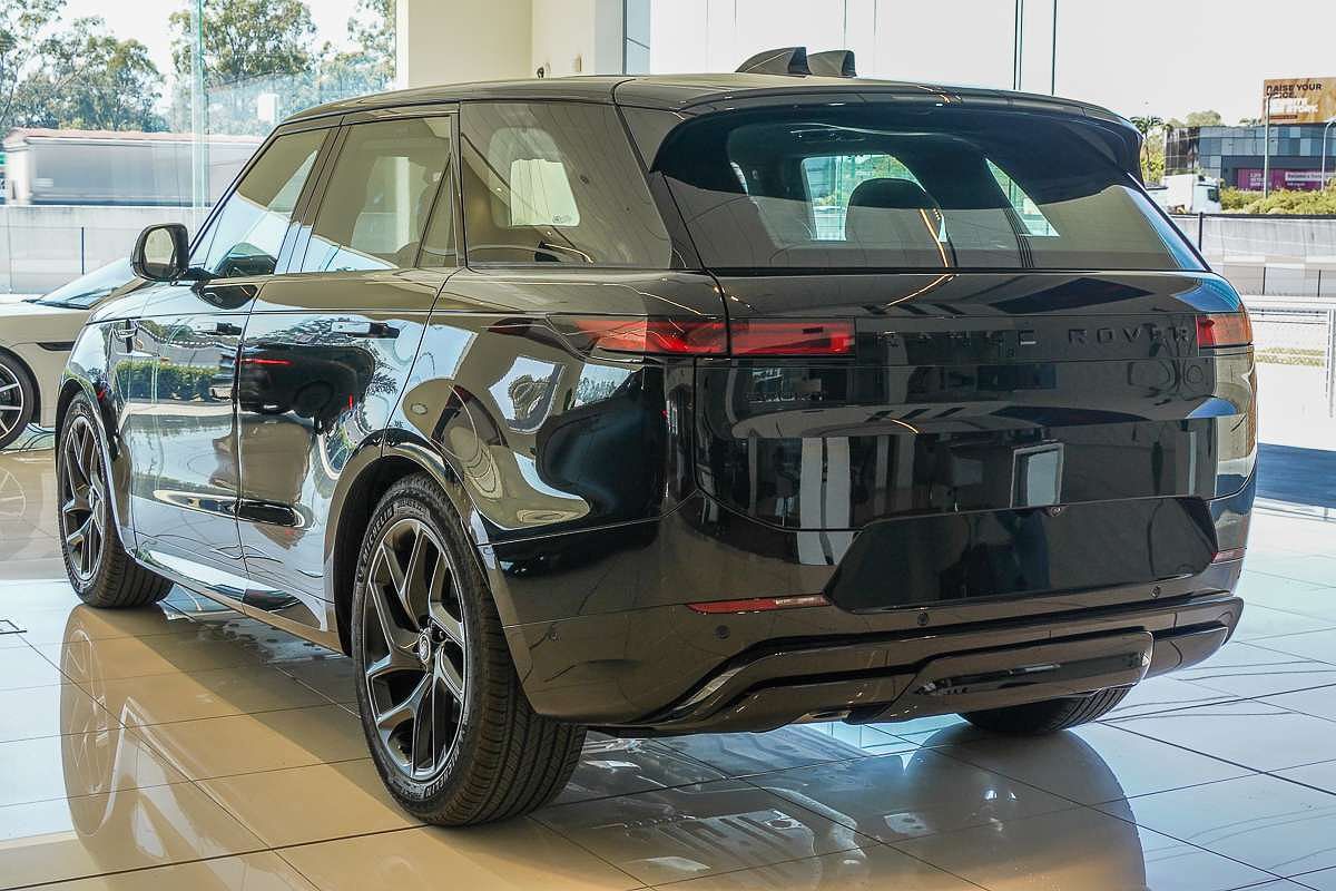2025 Land Rover Range Rover Sport D300 Dynamic SE L461