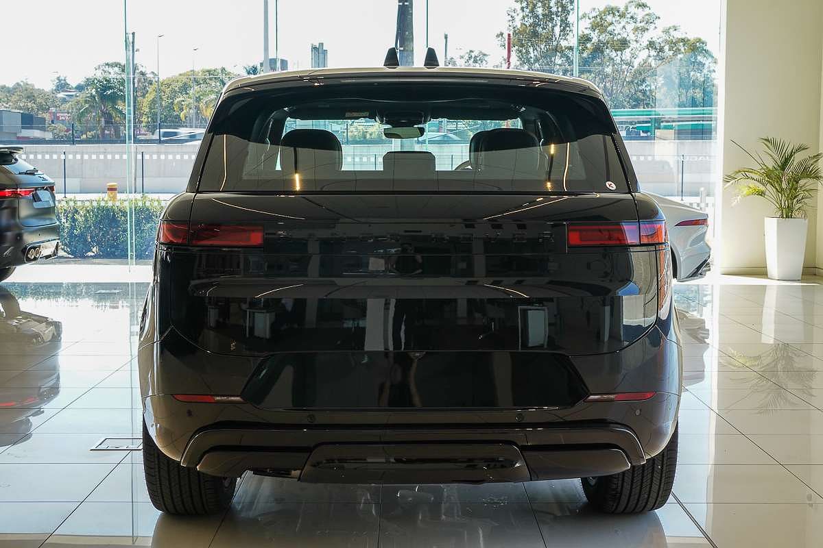 2025 Land Rover Range Rover Sport D300 Dynamic SE L461
