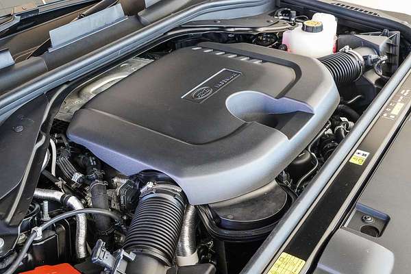 2025 Land Rover Range Rover Sport D300 Dynamic SE L461