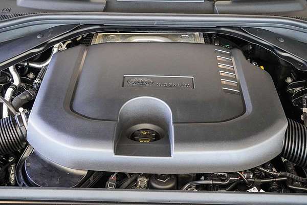 2025 Land Rover Range Rover Sport D300 Dynamic SE L461