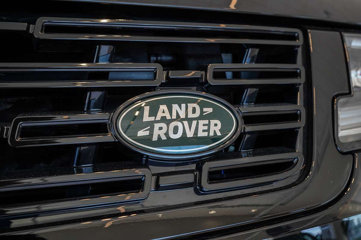 2025 Land Rover Range Rover Sport D300 Dynamic SE L461