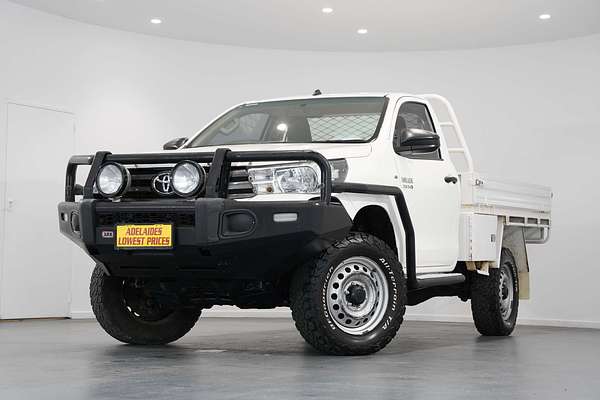 2018 Toyota Hilux SR GUN126R 4X4