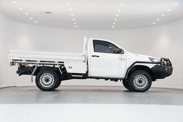 2018 Toyota Hilux SR GUN126R 4X4