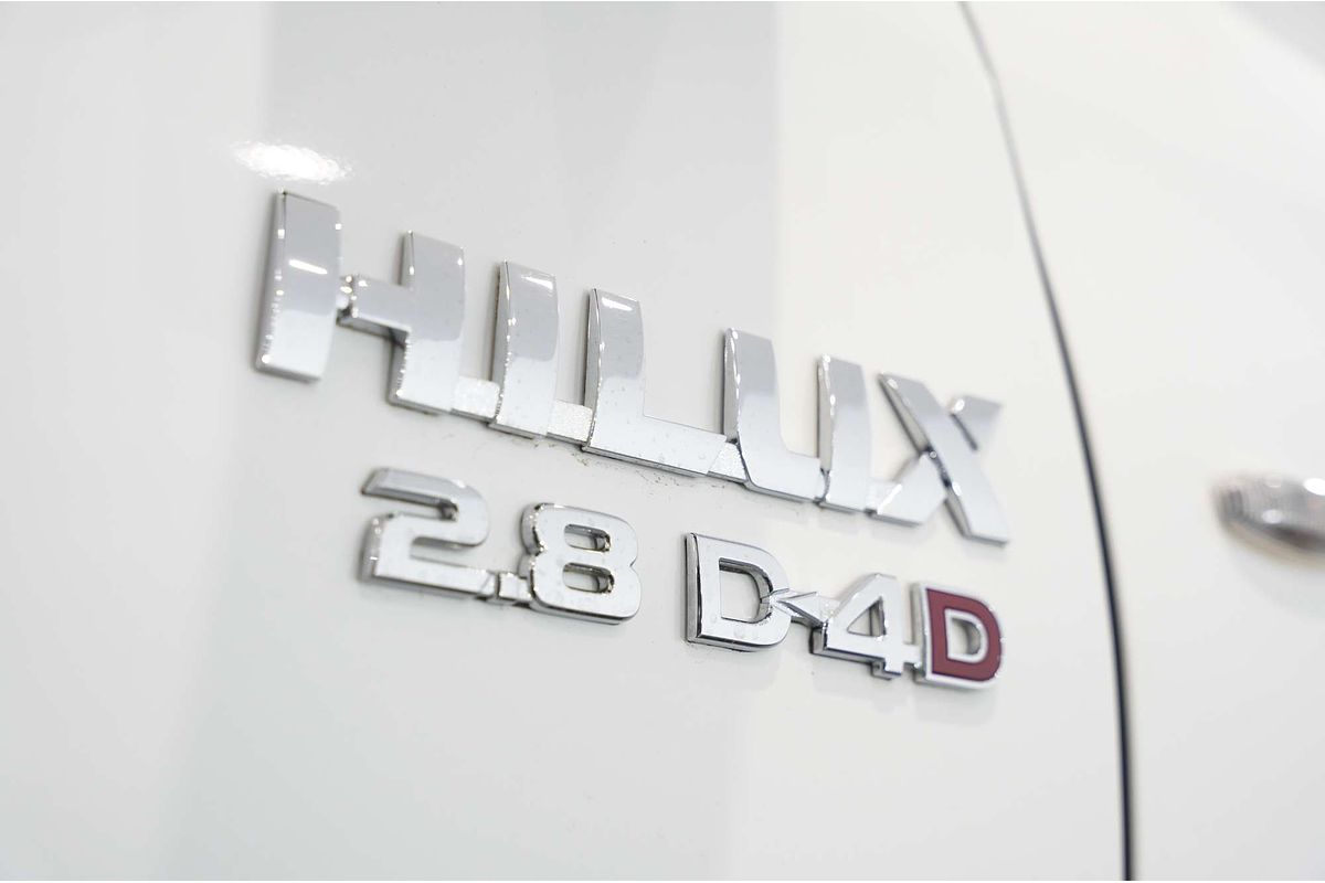 2018 Toyota Hilux SR GUN126R 4X4