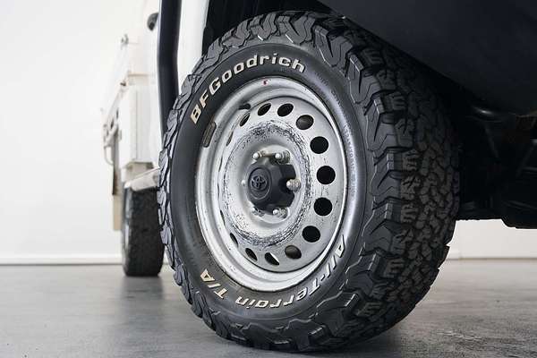 2018 Toyota Hilux SR GUN126R 4X4