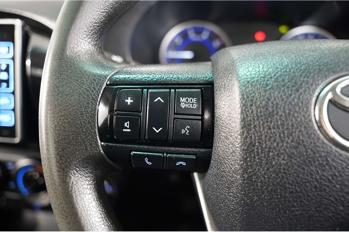 2018 Toyota Hilux SR GUN126R 4X4