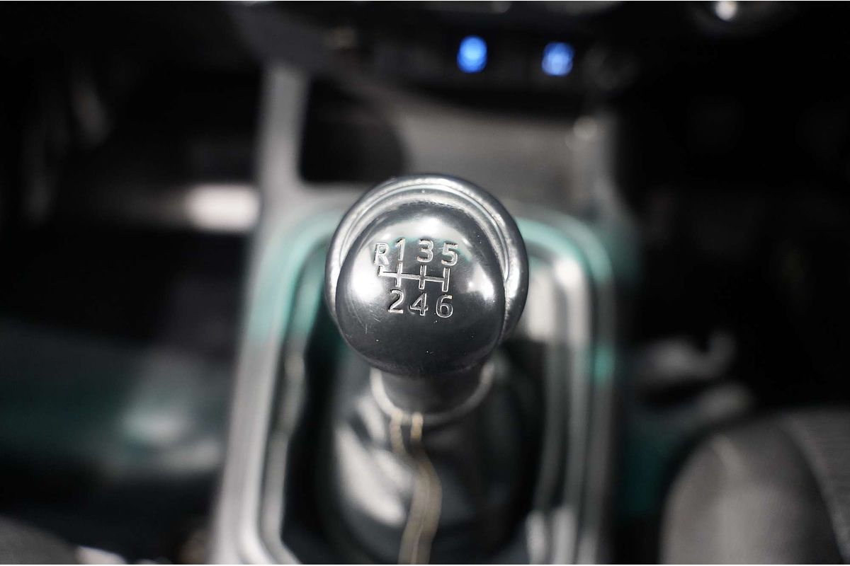 2018 Toyota Hilux SR GUN126R 4X4
