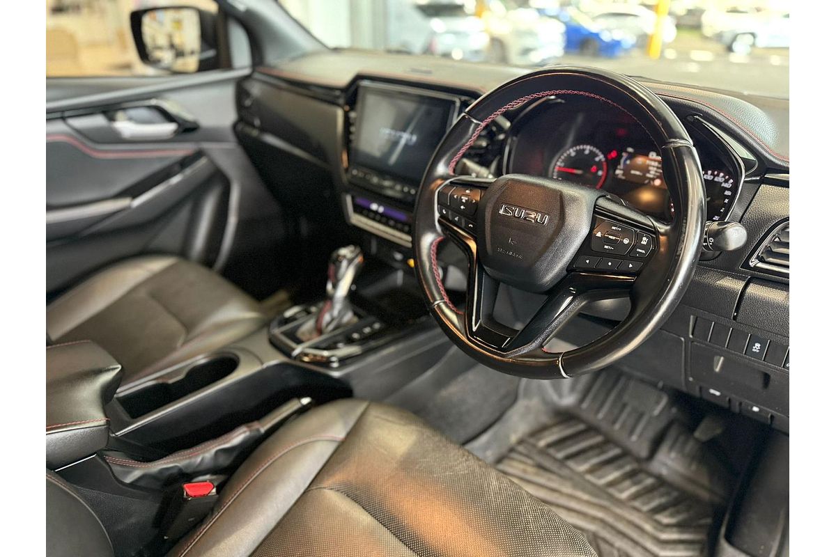 2022 Isuzu D-MAX X-TERRAIN 4X4