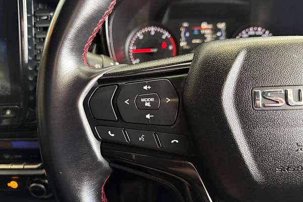 2022 Isuzu D-MAX X-TERRAIN 4X4