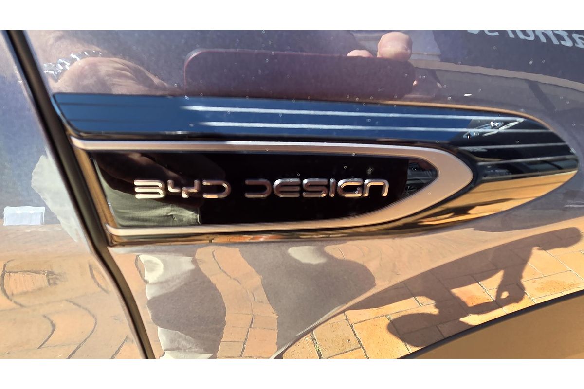 2025 BYD SEALION 7 Premium