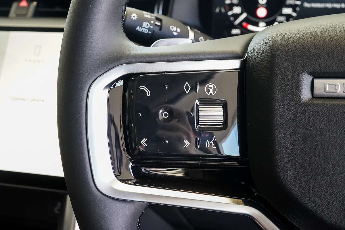 2025 Land Rover Discovery Sport P200 S L550