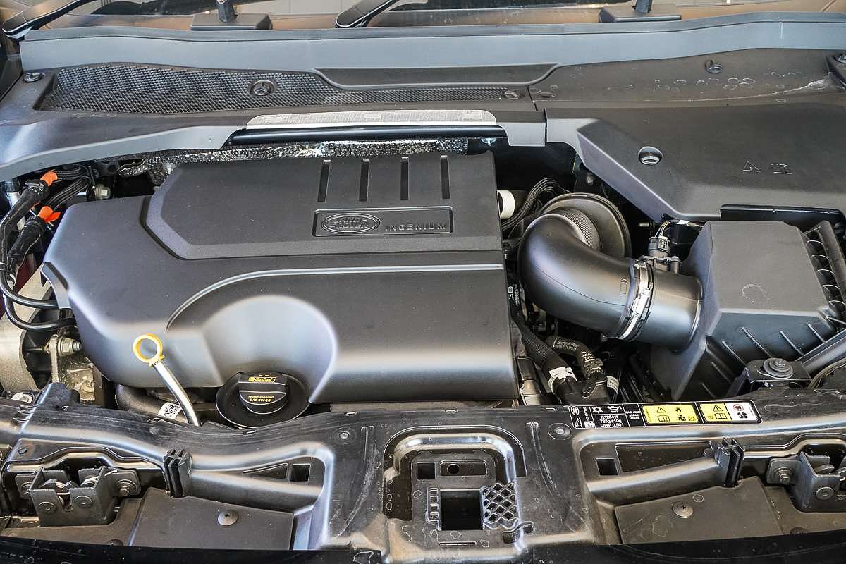 2025 Land Rover Discovery Sport P200 S L550