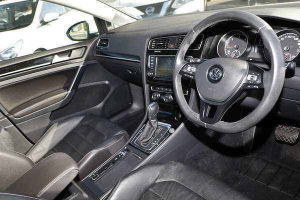 2016 Volkswagen Golf 110TDI Highline 7