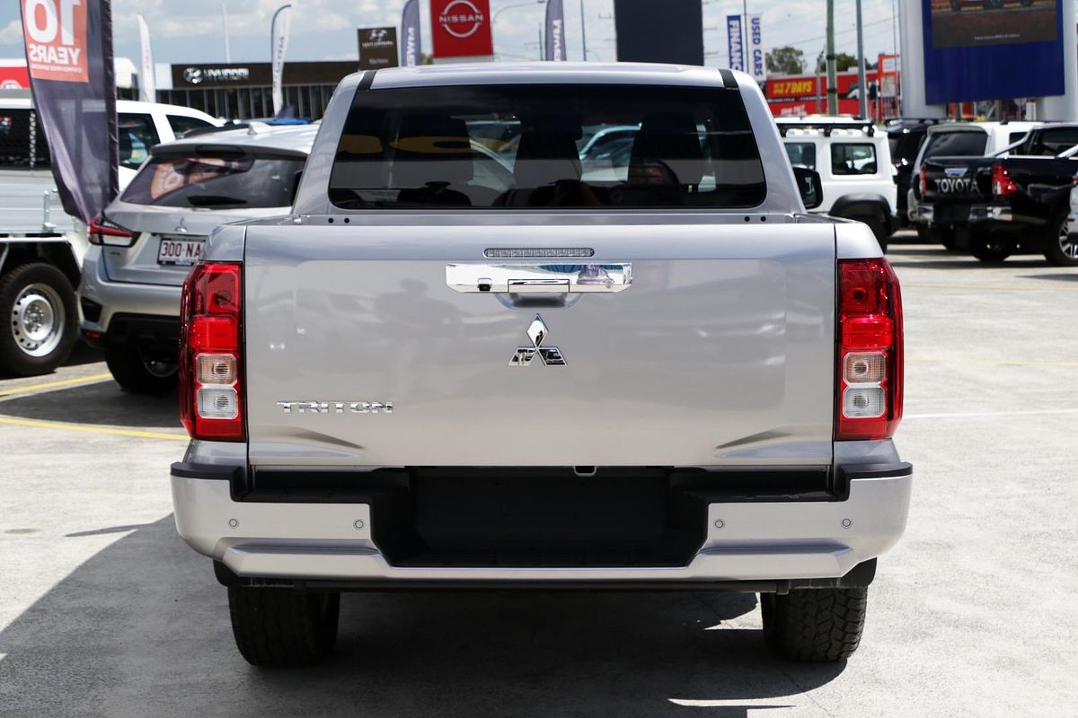 2025 Mitsubishi Triton GLX+ MV 4X4