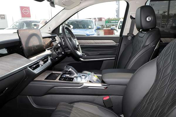 2024 GWM Tank 500 Ultra Hybrid P03