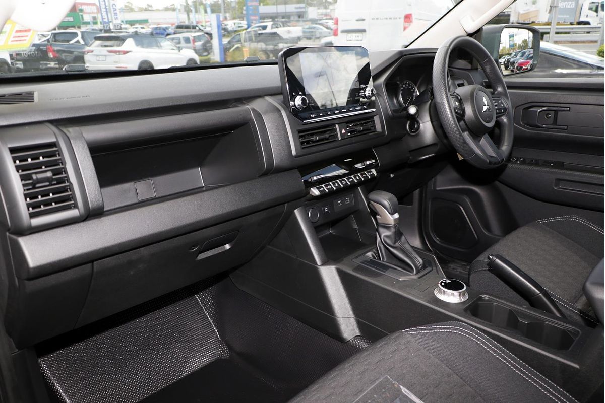 2025 Mitsubishi Triton GLX+ MV 4X4