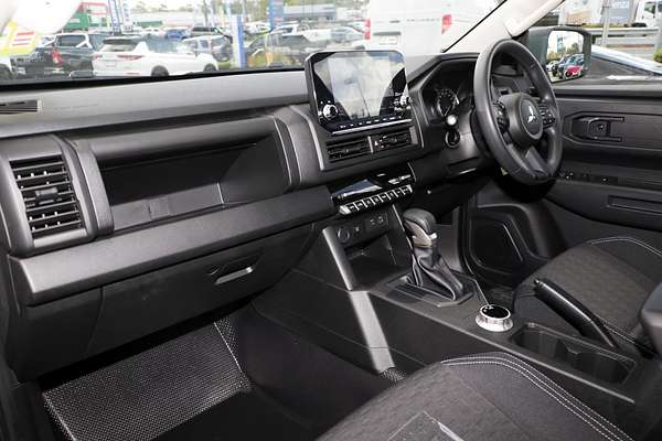 2025 Mitsubishi Triton GLX+ MV 4X4