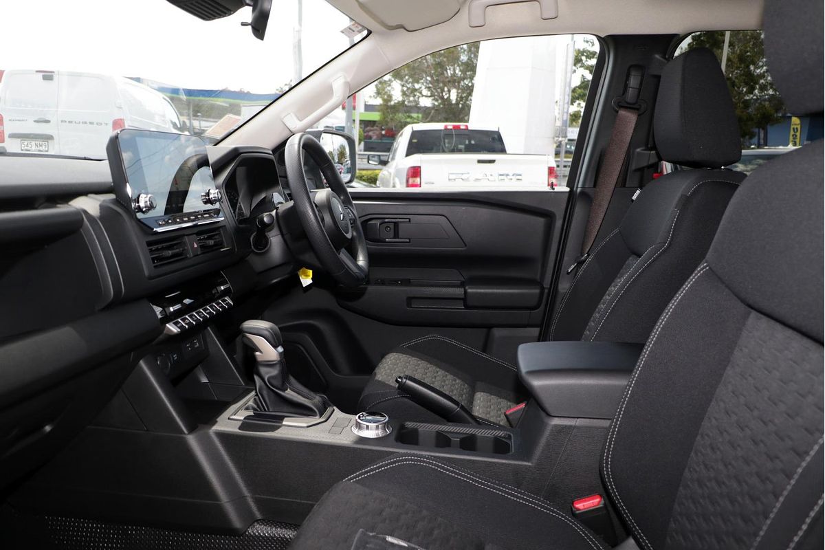 2025 Mitsubishi Triton GLX+ MV 4X4