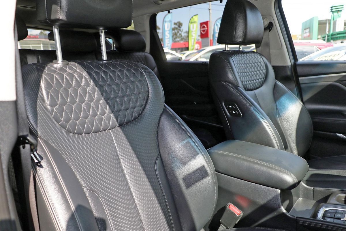 2020 Hyundai Santa Fe Highlander TM.2