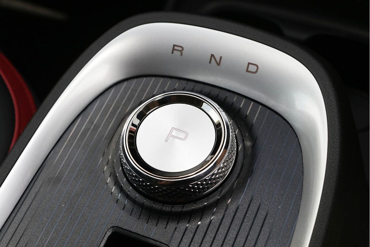 2025 GWM Ora GT ES11