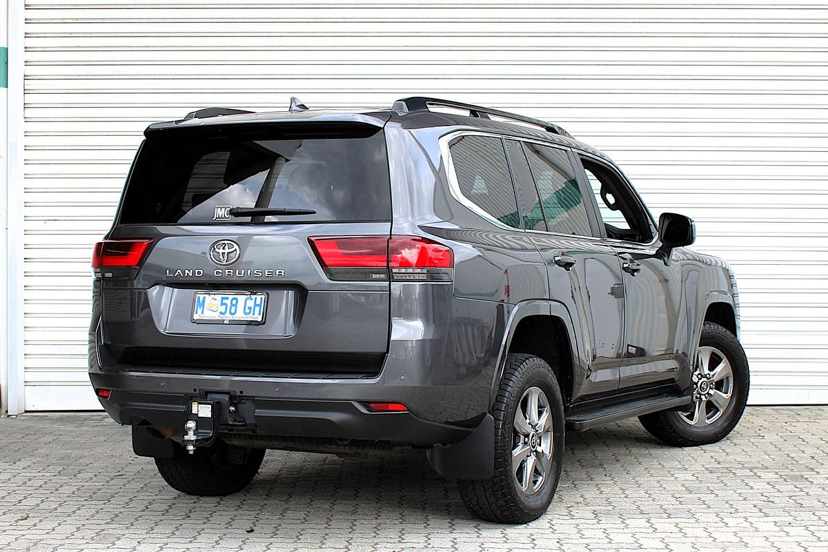 2021 Toyota Landcruiser VX FJA300R