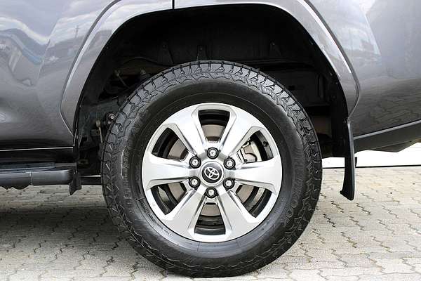 2021 Toyota Landcruiser VX FJA300R