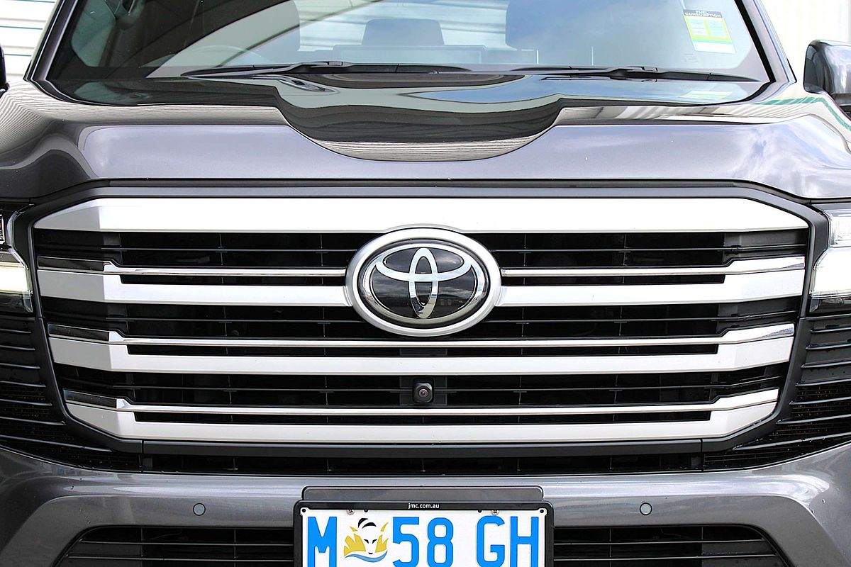 2021 Toyota Landcruiser VX FJA300R
