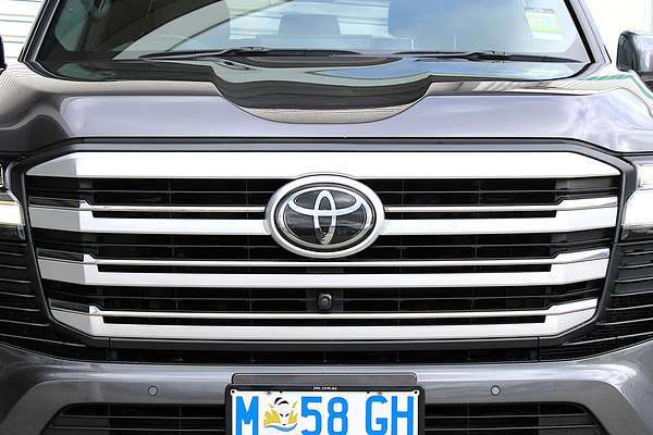 2021 Toyota Landcruiser VX FJA300R