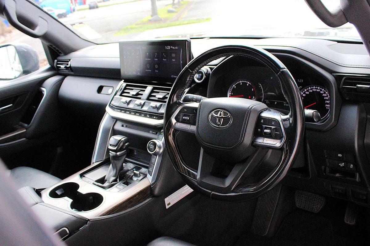 2021 Toyota Landcruiser VX FJA300R