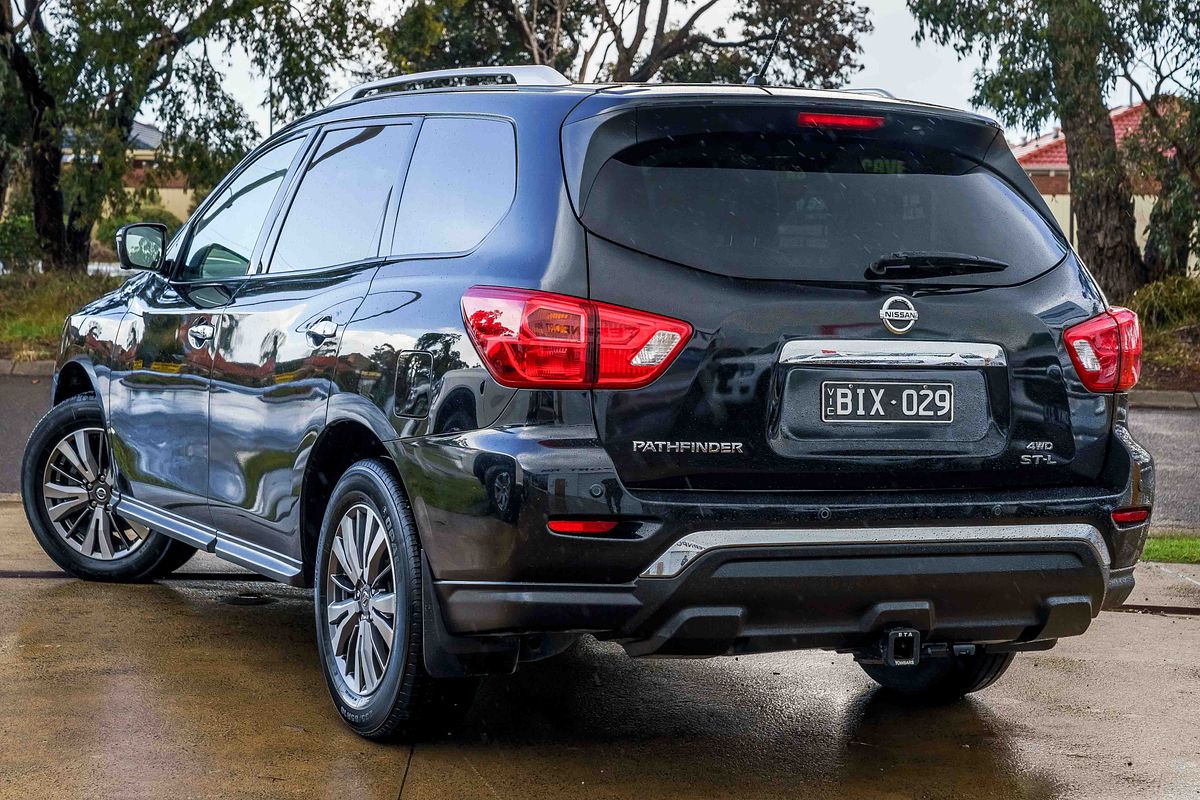 2019 Nissan Pathfinder ST-L R52 Series III