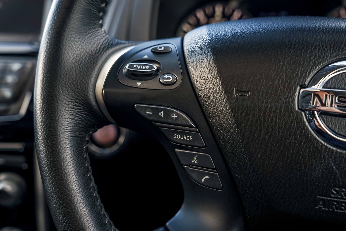 2019 Nissan Pathfinder ST-L R52 Series III