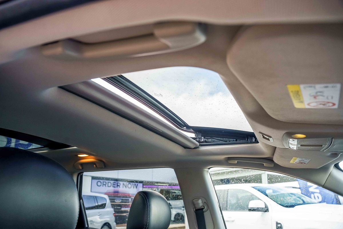 2019 Nissan Pathfinder ST-L R52 Series III