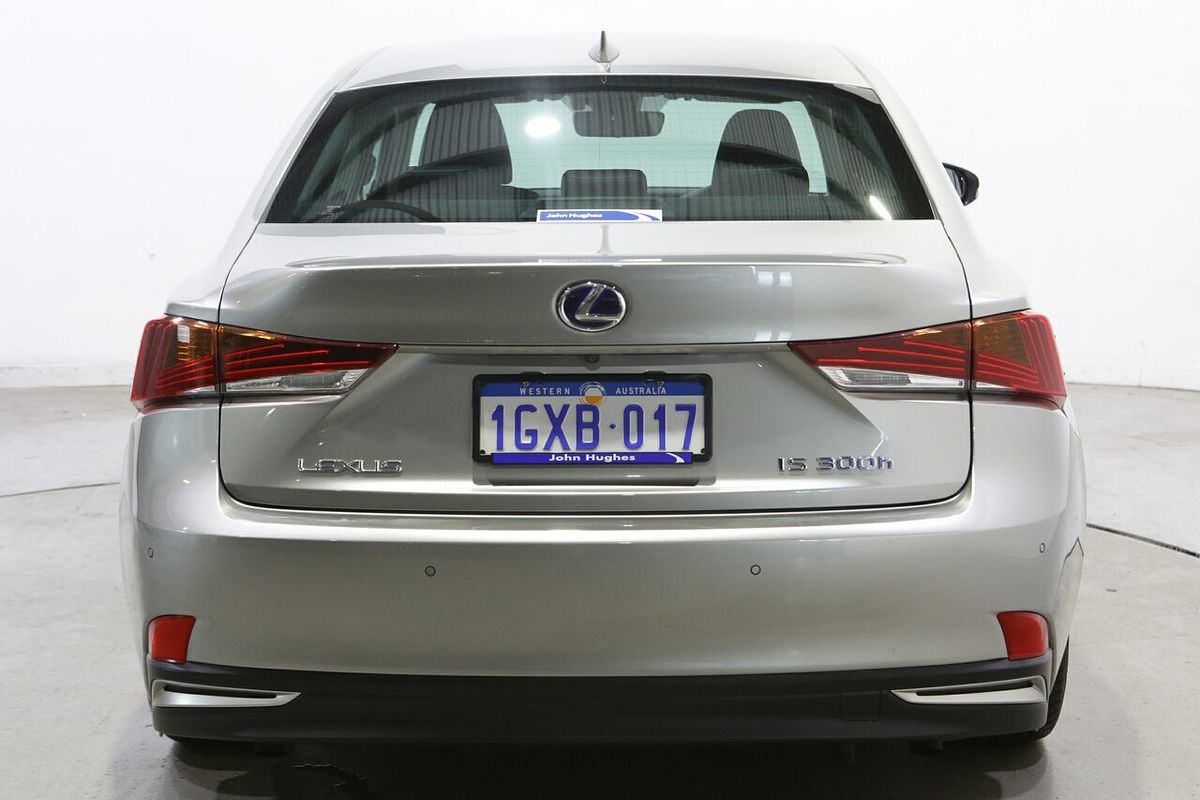 2019 Lexus IS IS300h Luxury AVE30R