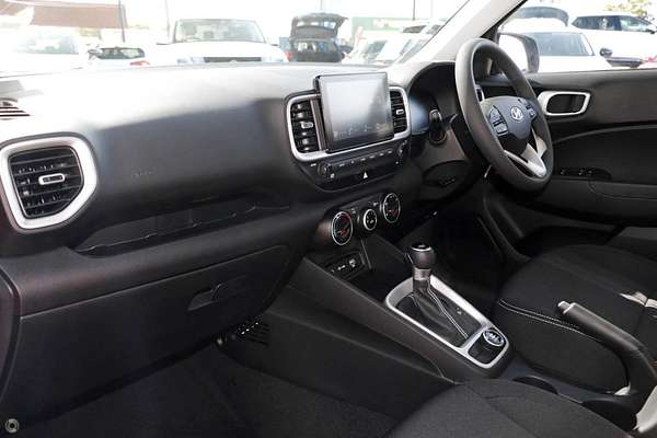 2026 Hyundai Venue QX.V5