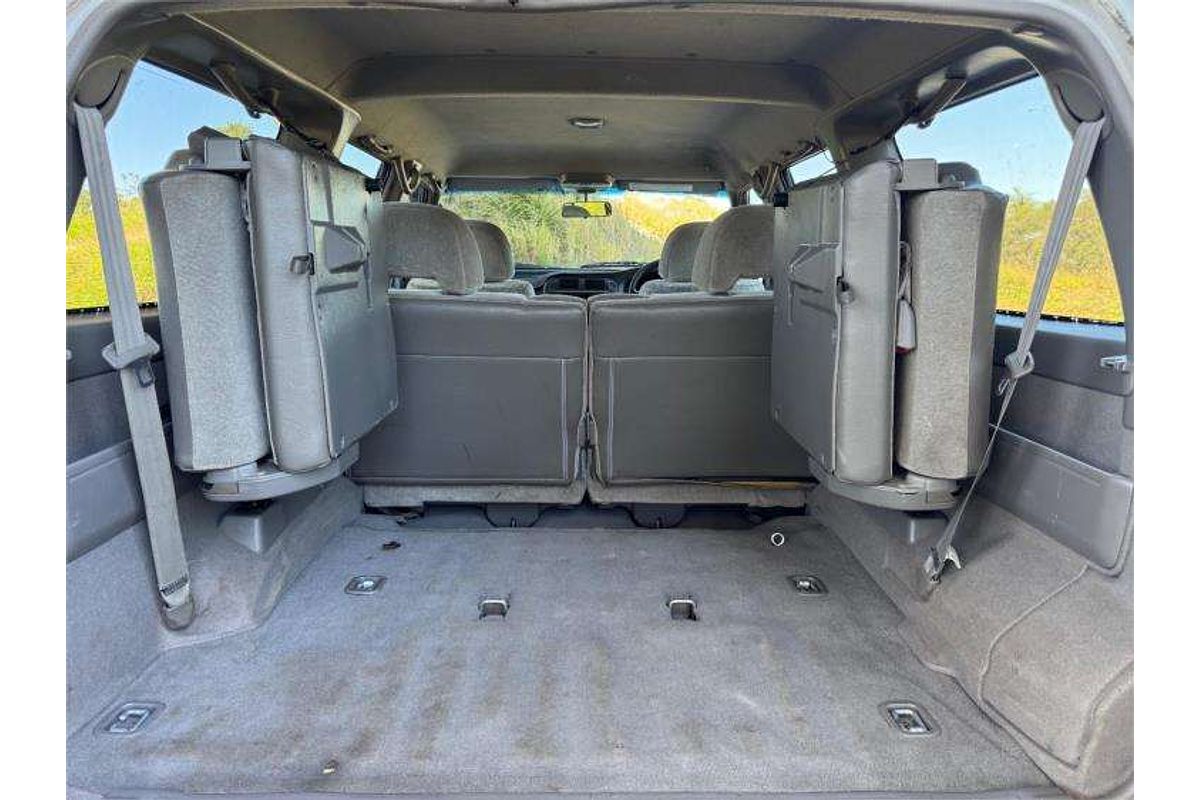 2000 Nissan Patrol ST GU II