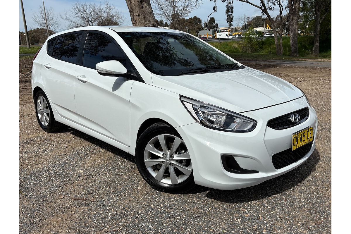 2018 Hyundai Accent Sport RB6