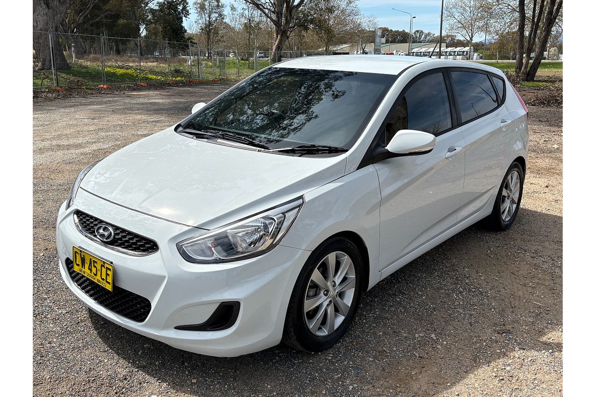 2018 Hyundai Accent Sport RB6