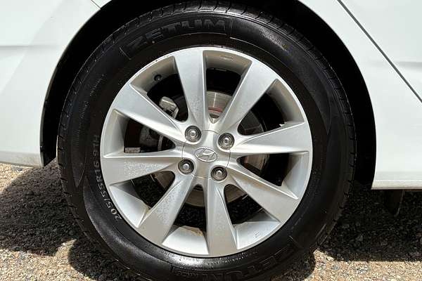 2018 Hyundai Accent Sport RB6