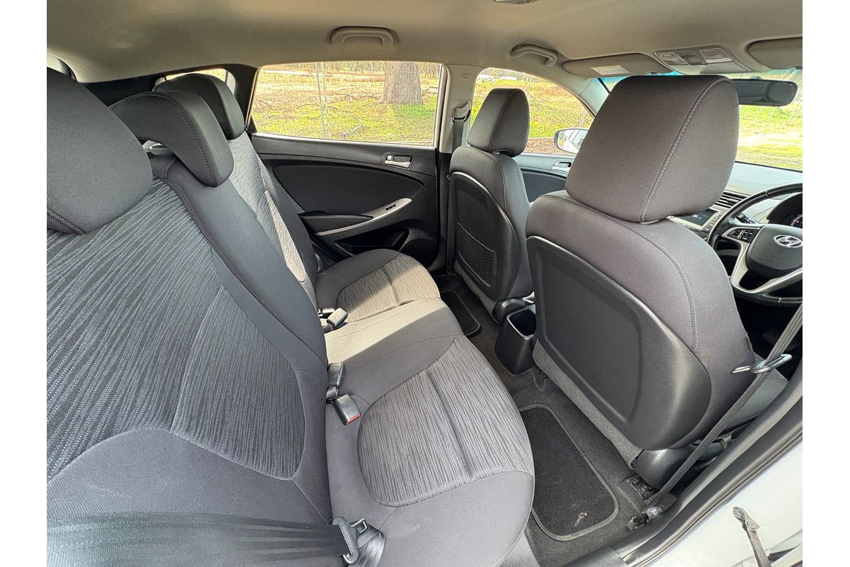 2018 Hyundai Accent Sport RB6