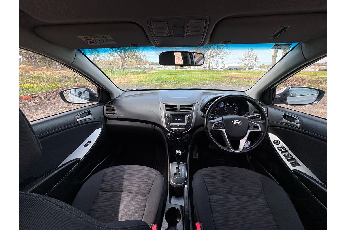 2018 Hyundai Accent Sport RB6