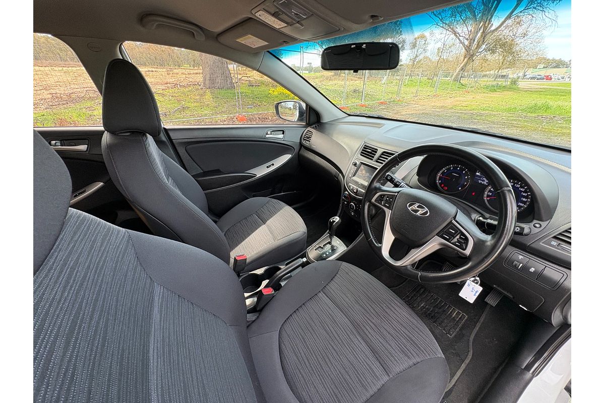 2018 Hyundai Accent Sport RB6