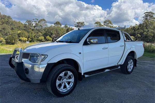 2013 Mitsubishi Triton GLX-R MN 4X4