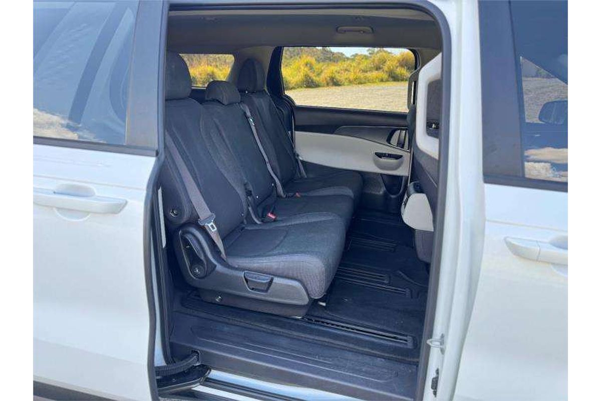 2023 Kia Carnival S KA4