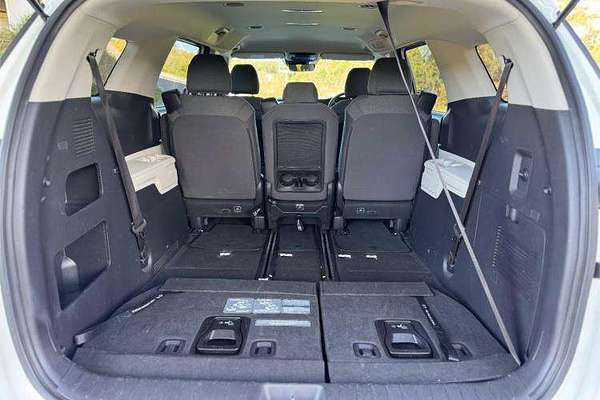 2023 Kia Carnival S KA4